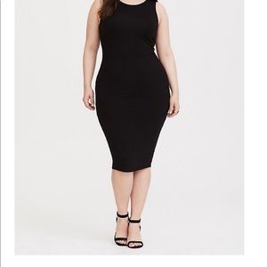 Torrid body con dress In black Size 2 plus size